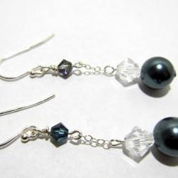 Elegant Dark Green Swarovski Pearl 8 mm w/Dark Green 4 mm Swarovski Crystal & Clear Crystal - SS